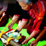 ป้อนข้าวพระจันทร์